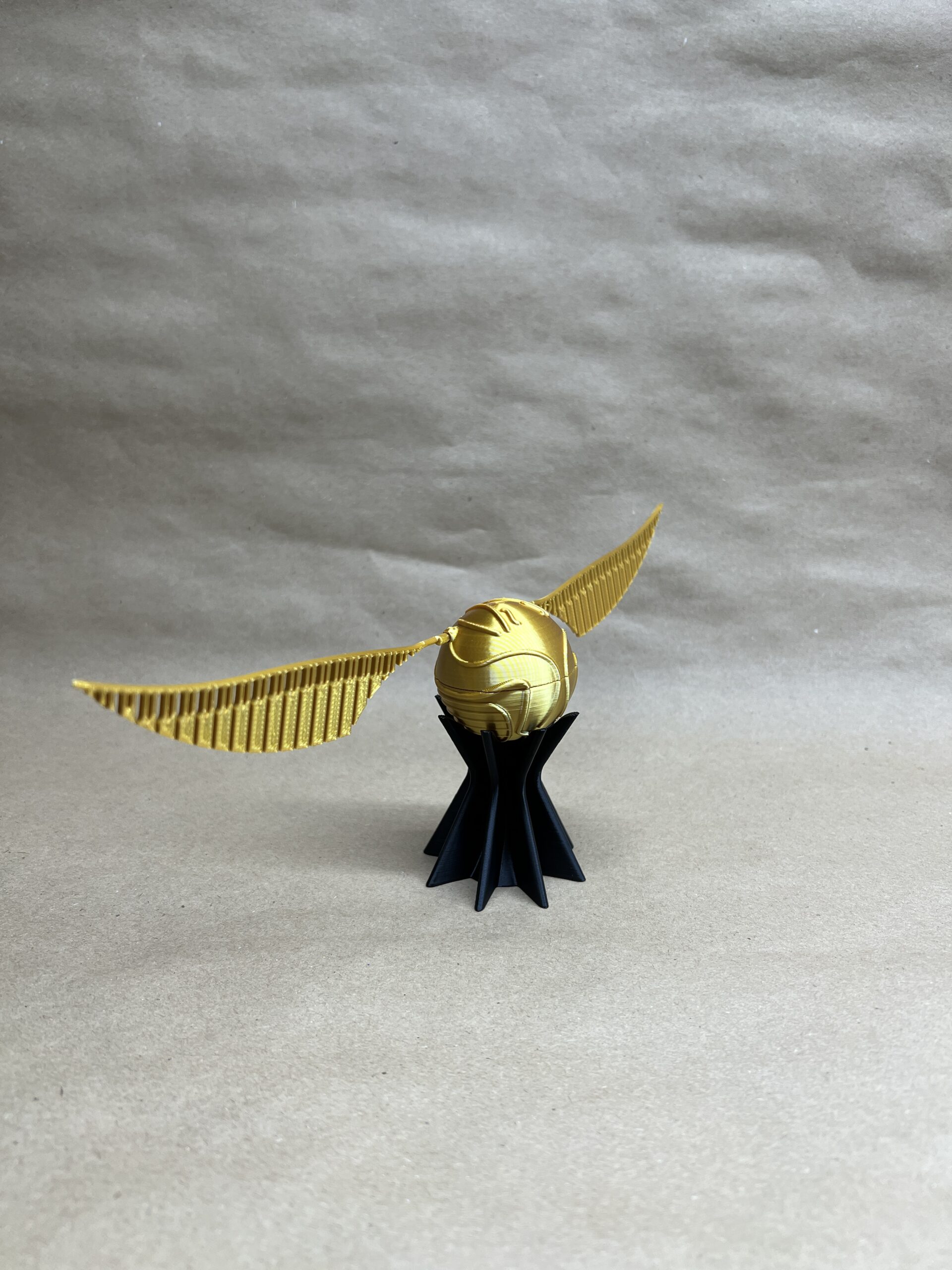 Harry Potter Golden Snitch ve Standı - Görsel 2